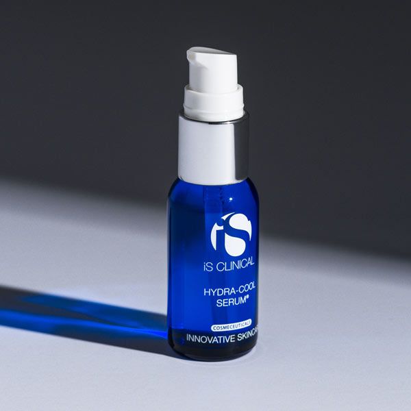 Потужна зволожувальна сироватка для обличчя IS Clinical Hydra-Cool Serum, 15 ml 940 фото