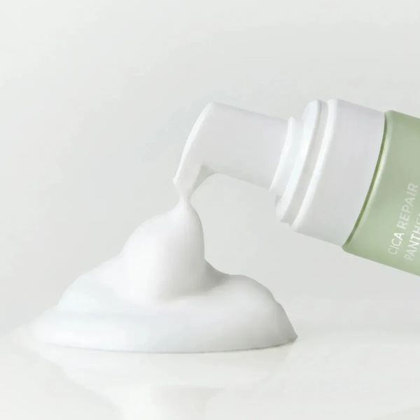 Пенка для умывания с центеллой и пантенолом Arocell Cica Repair Panthenol Whipped Cleanser, 160 ml